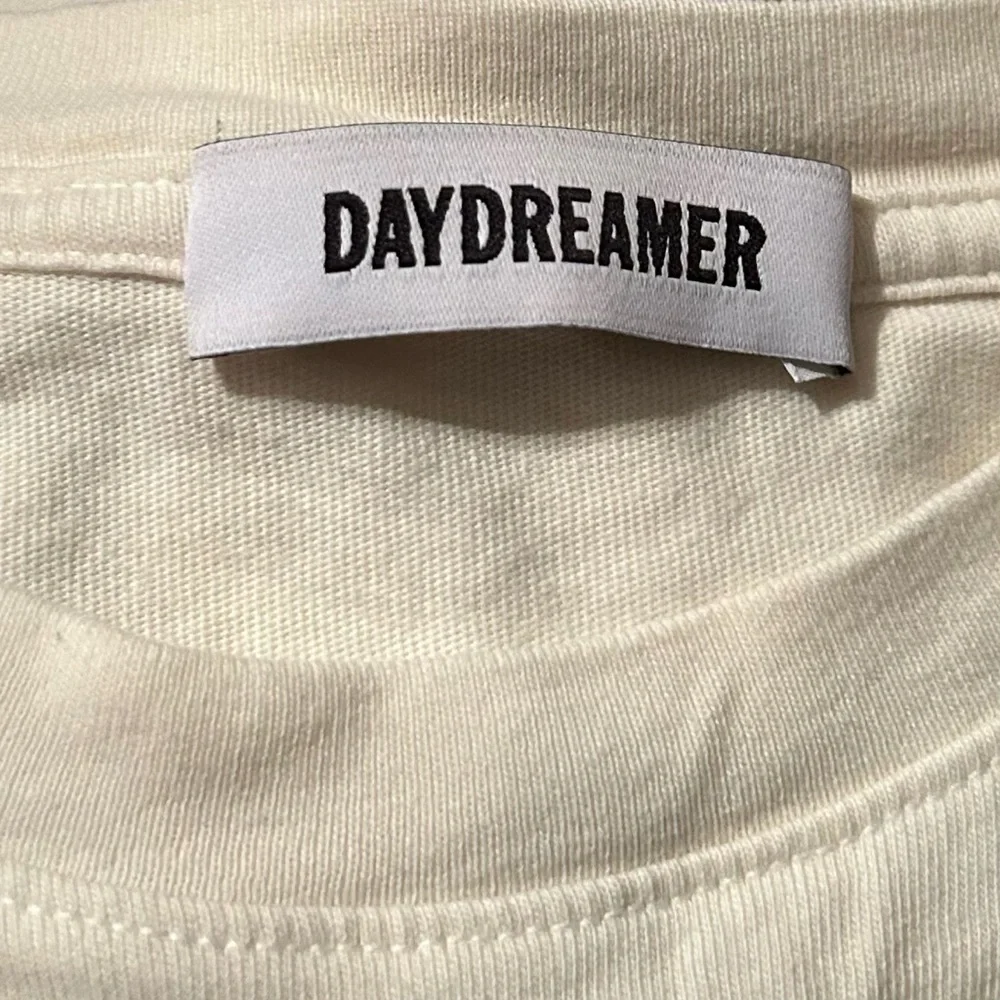 NWOT DAYDREAMER LA Neil Young On The Beach Tour Tee - Picture 8 of 8